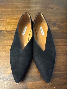 Emme Parsons Pointy V-Flat in Black Suede 39